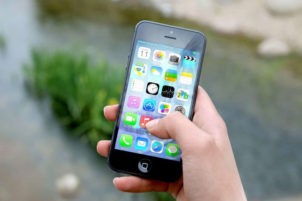 hand holding a smartphone
