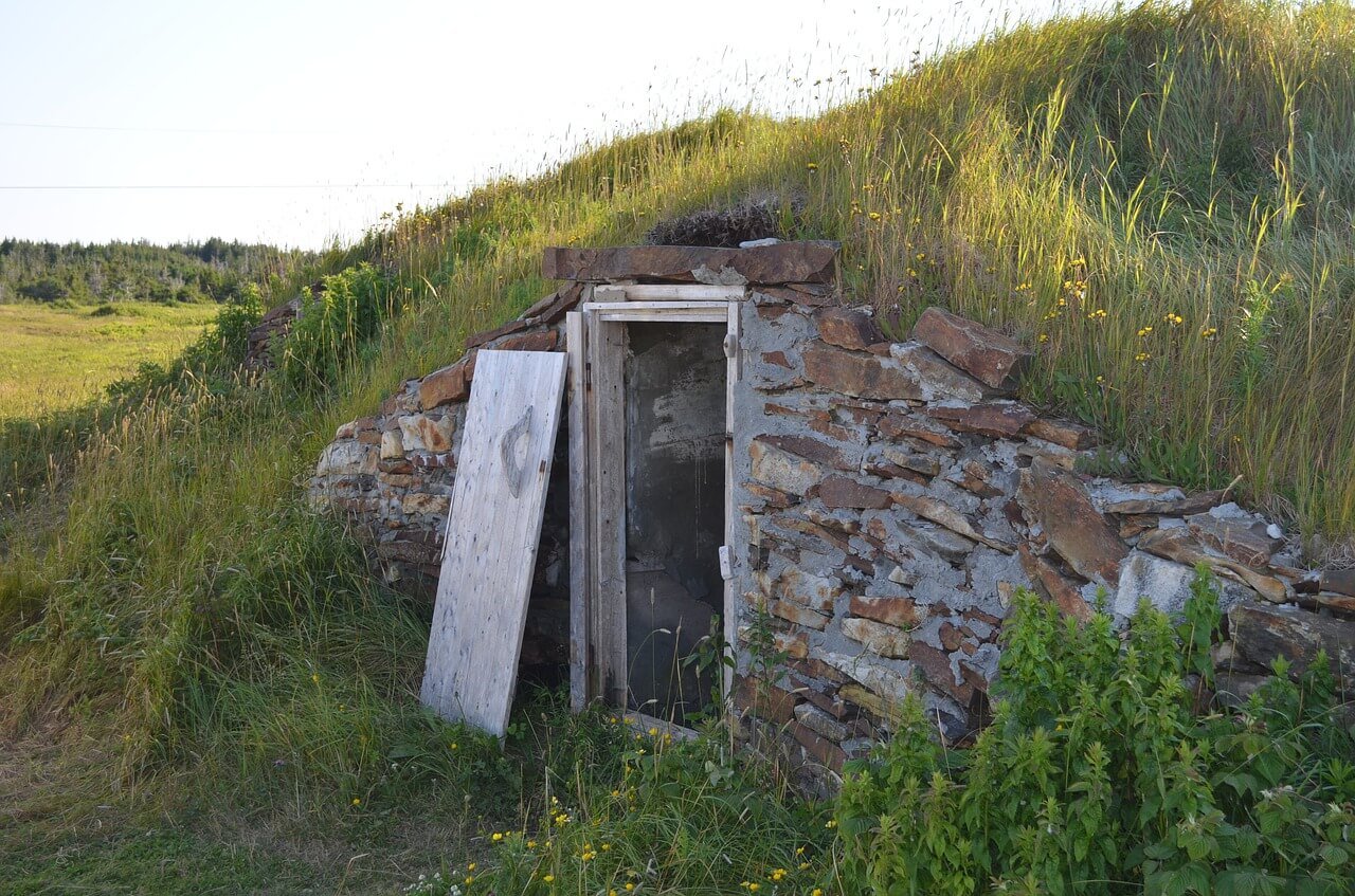 The Bunker. Challenge yourself in survival underground